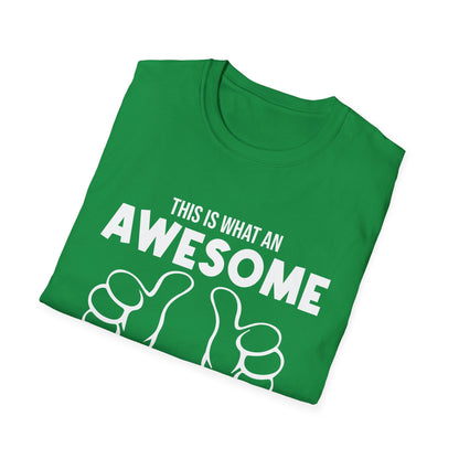 Mother's Day Unisex T-Shirt - This Is What An Awesome Mom Looks Like Design
